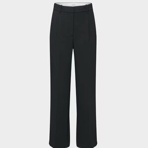 Aritzia The Effortless Pant - Crepette Black